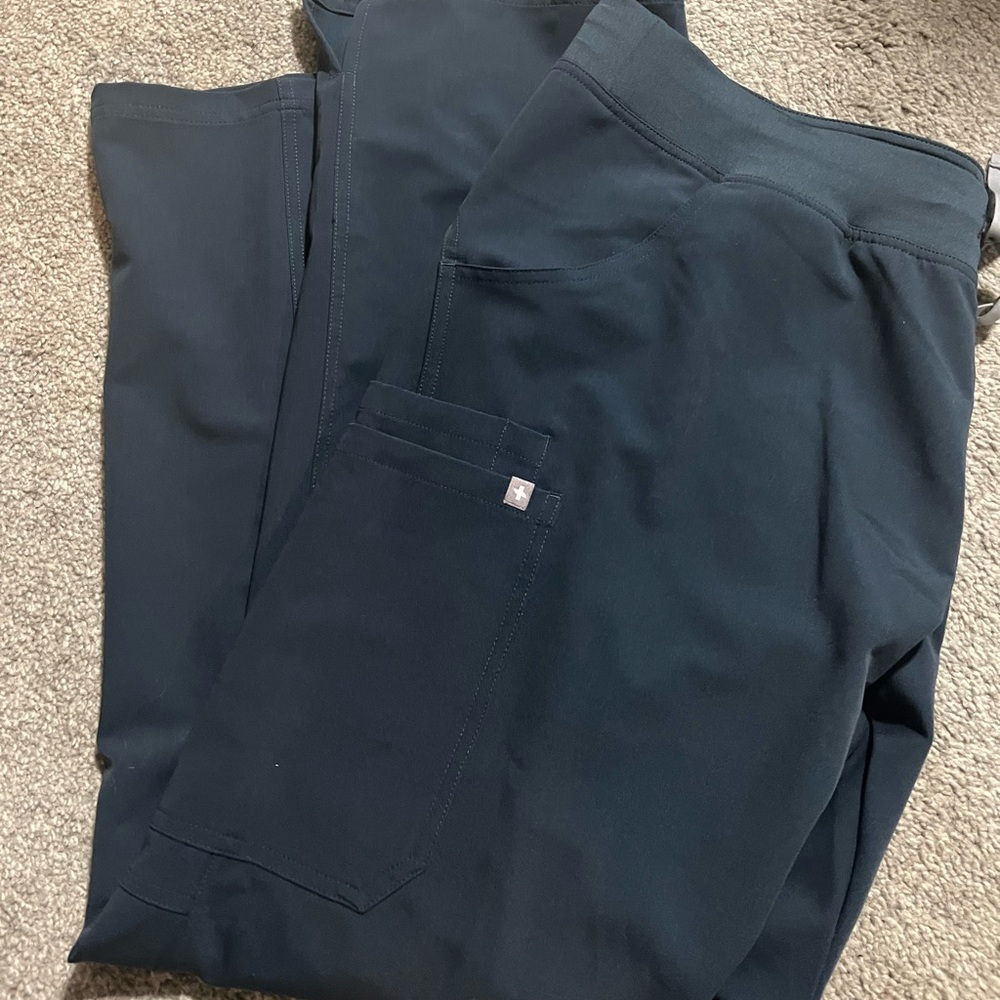 Figs scrub pants
